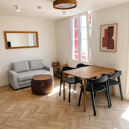 Apartment Ferme Karsinenea
